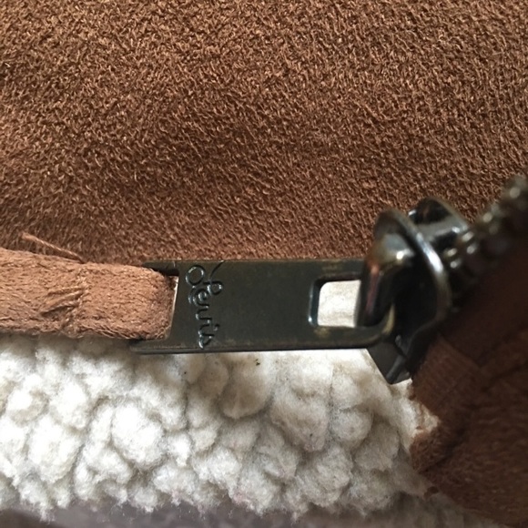 Levi’s tan shearling coat - Picture 7 of 8